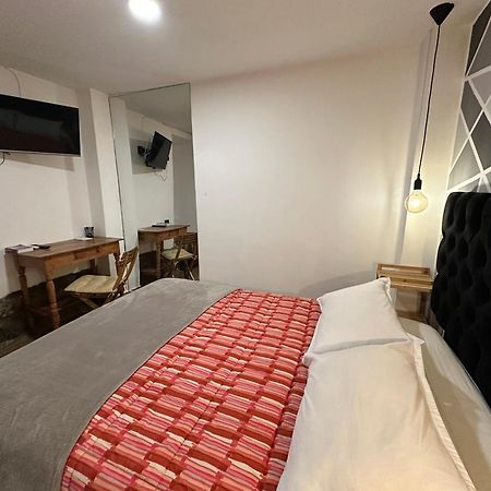 Blacky Hostel And Apartments (Adults Only) Cusco Exterior photo